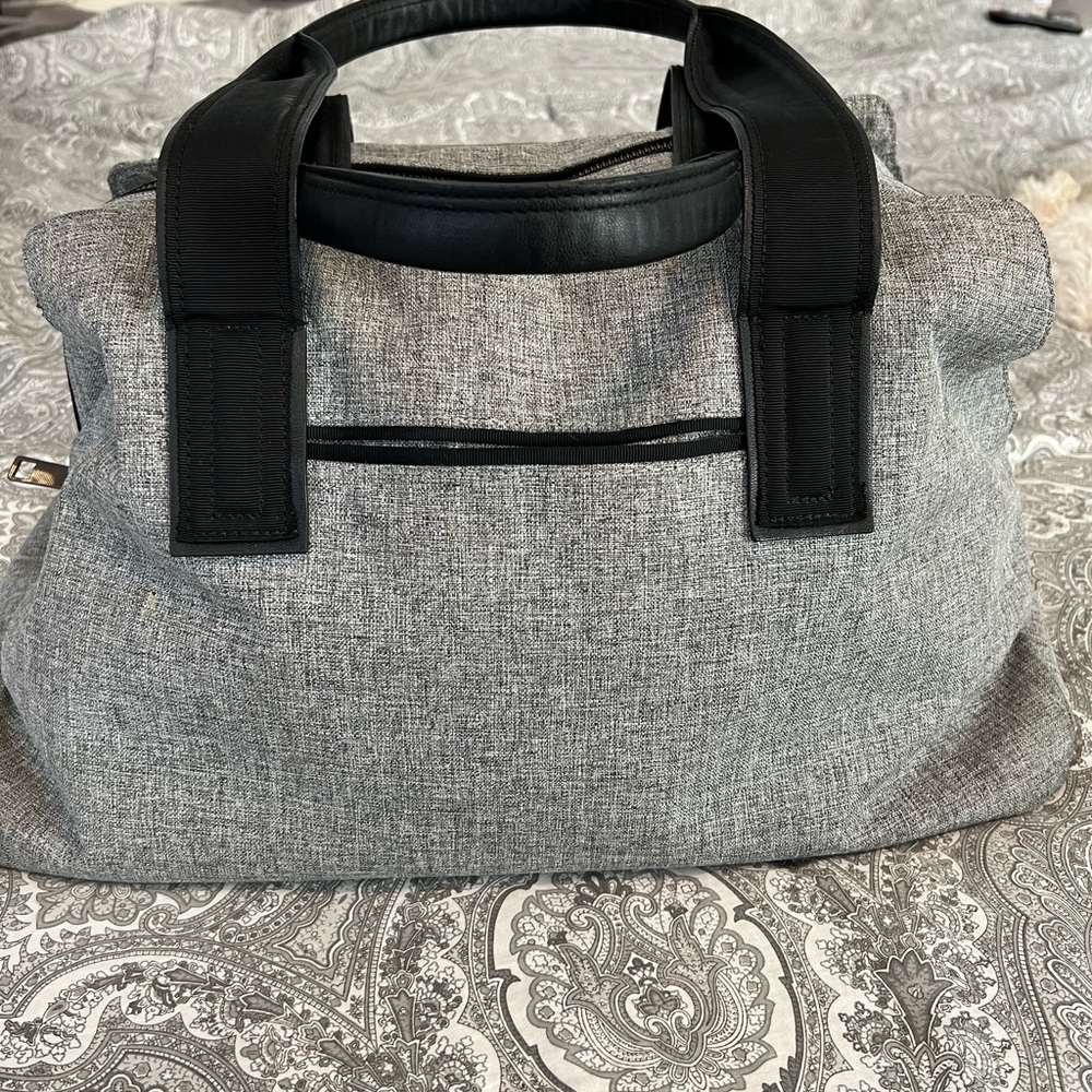 Lululemon duffle bag